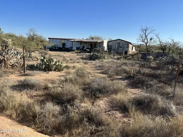 8551 S Cover View Road, Tucson, AZ 85736