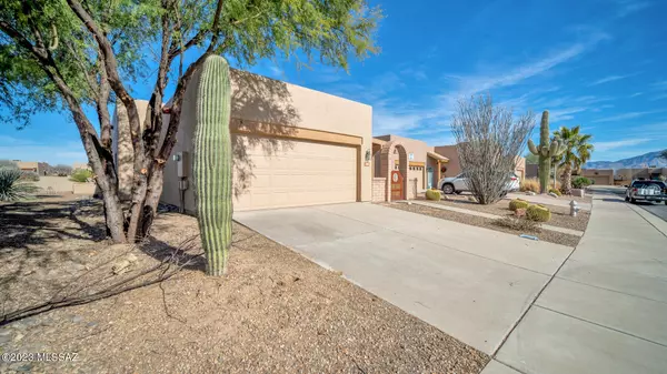 Green Valley, AZ 85614,974 W Blue Fox Road