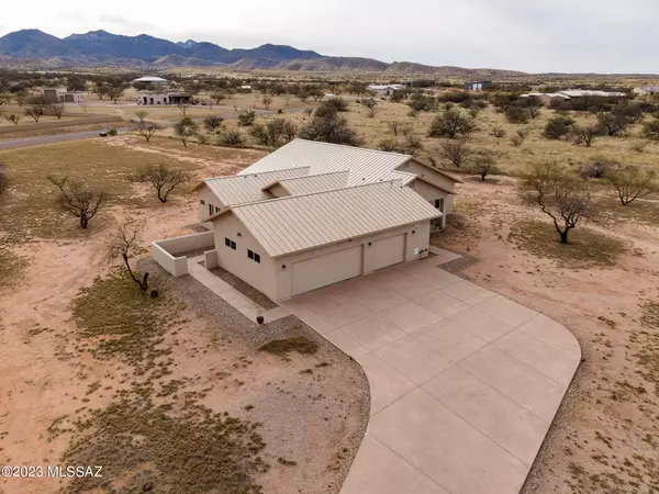 1188 S Antelope Street, Benson, AZ 85602