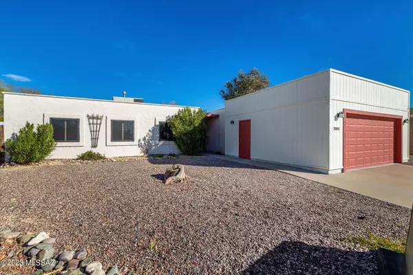 Tucson, AZ 85741,3000 W Gina Place