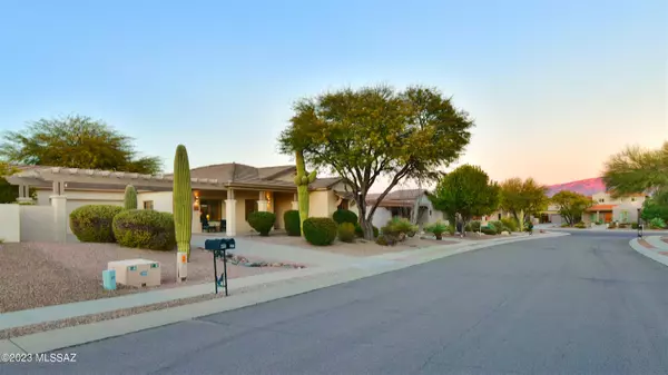 Oro Valley, AZ 85755,468 W Sunview Drive