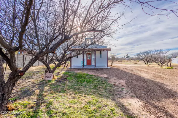 Benson, AZ 85602,668 N Cherokee Trail