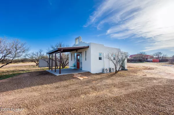 Benson, AZ 85602,668 N Cherokee Trail