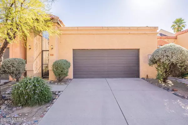 1417 W Calle Plomo, Tucson, AZ 85745