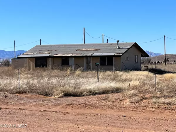 Pearce, AZ 85625,13155 S Pete Kitchens Road