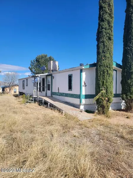 3174 W Stewart Road, Benson, AZ 85602