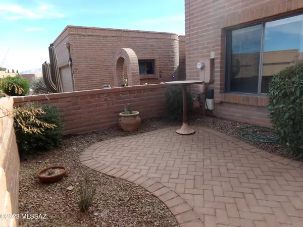 Green Valley, AZ 85622,1473 W Camino De La Oca