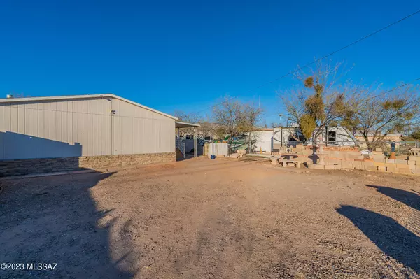 730 W Simmons Road, Tucson, AZ 85705