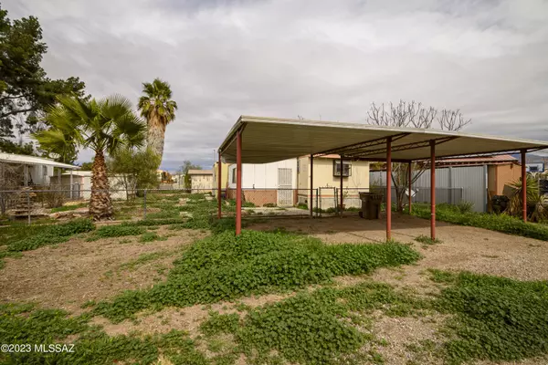 2432 W Kimberley PlaceW, Tucson, AZ 85705