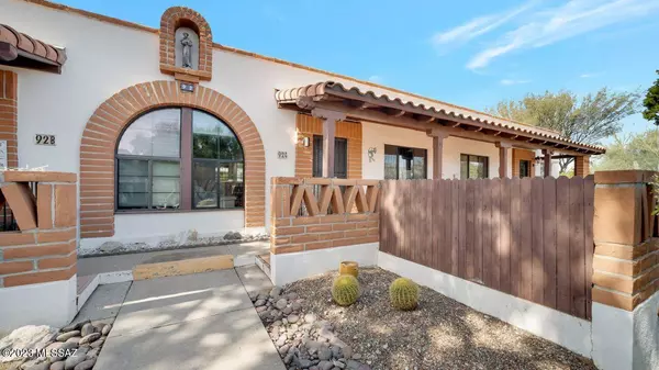 Green Valley, AZ 85614,92 S Paseo Pena  #C