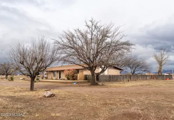 5487 N Stewart Ranch Road, Douglas, AZ 85607