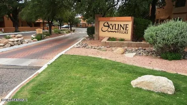 Tucson, AZ 85718,6651 N Campbell Avenue #165