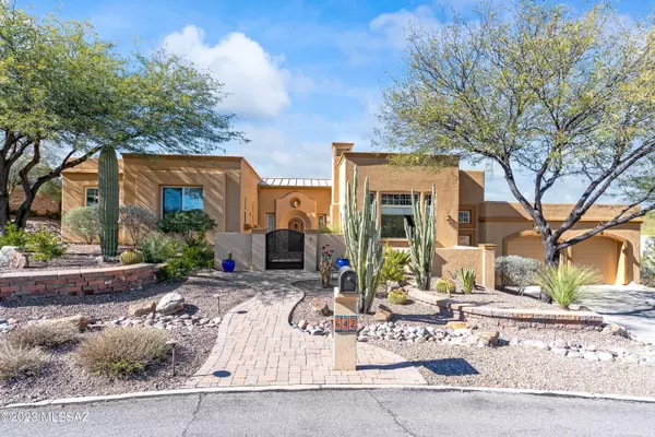 Oro Valley, AZ 85755,642 W Silver Eagle Court