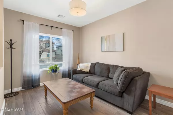 Marana, AZ 85653,8827 W Saguaro Moon Road