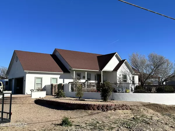 2991 W Palo Verde Street, Thatcher, AZ 85552