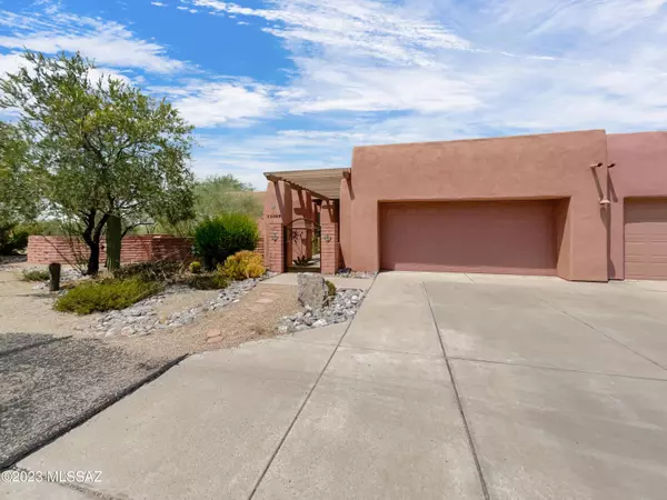 13867 E Langtry Lane, Tucson, AZ 85747