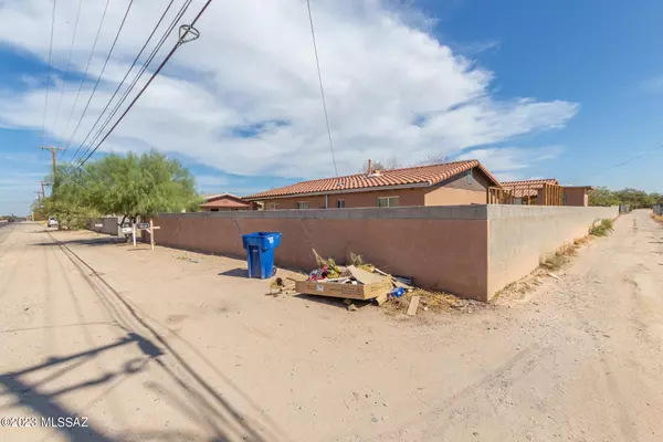 Tucson, AZ 85706,5825 S 6Th Avenue #4