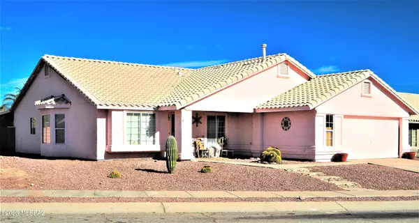 1716 W Avenida De Amelia, Sahuarita, AZ 85629