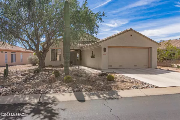 5331 W Winding Desert Drive, Marana, AZ 85658