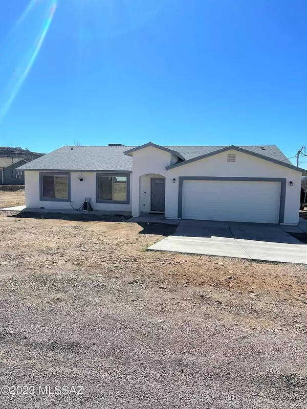 251 Circulo Cerro, Rio Rico, AZ 85648