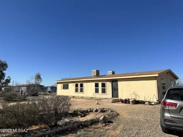 11950 Carry Lane, Tucson, AZ 85735