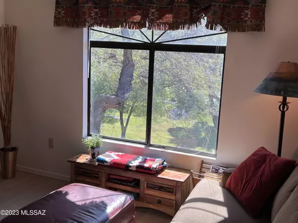 Tucson, AZ 85750,5751 N Kolb Road Road #3203