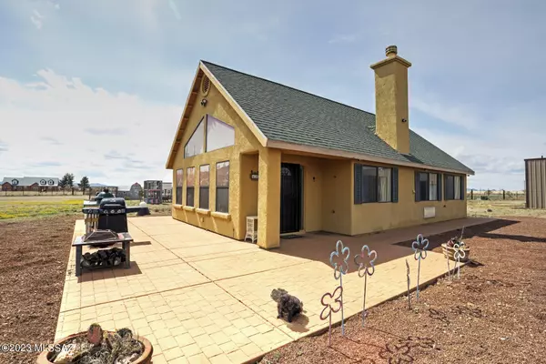 48 Rain Valley Loop Road, Elgin, AZ 85611