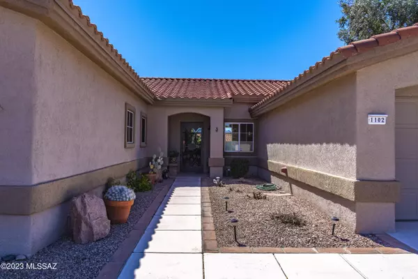 Oro Valley, AZ 85755,1102 E Versailles Drive