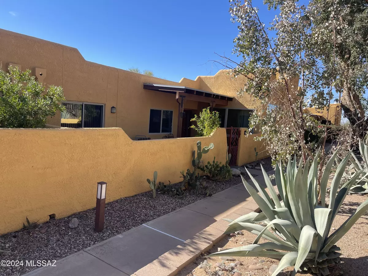 Tucson, AZ 85718,6255 N Camino Pimeria Alta  #130