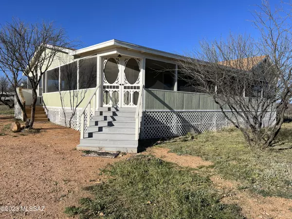 17100 W 3Rd Street,  Arivaca,  AZ 85601