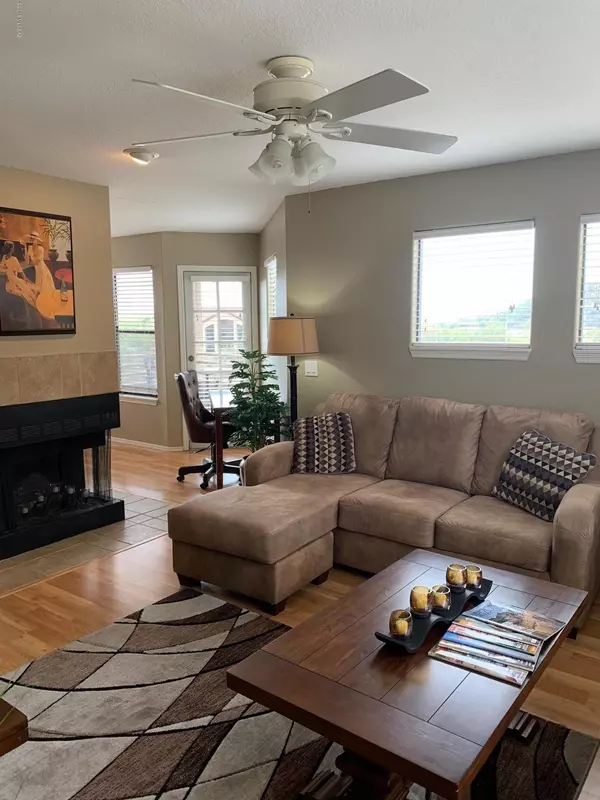 Tucson, AZ 85750,6655 N Canyon Crest #3216