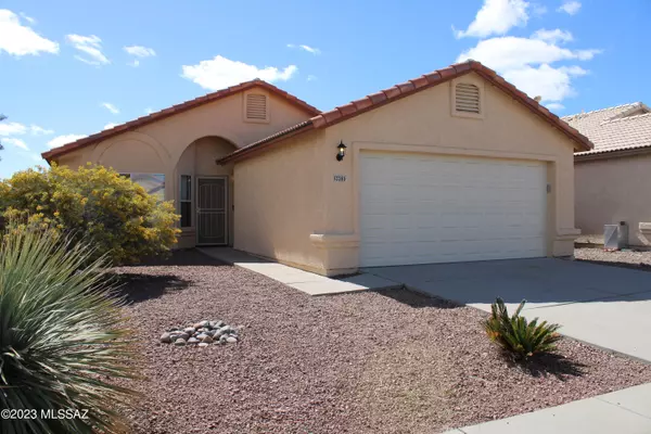 2389 W Silverbell Tree Drive, Tucson, AZ 85745