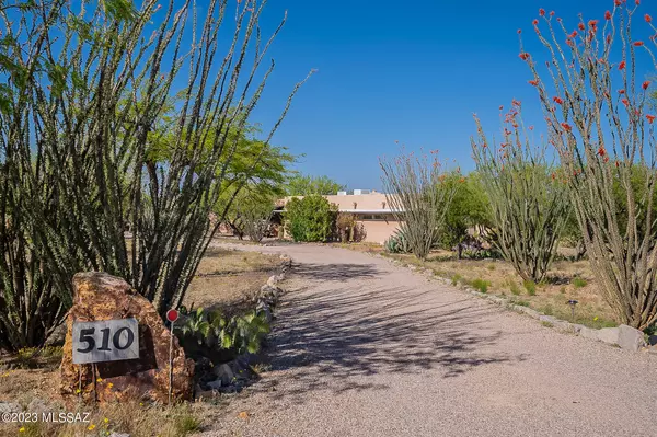 510 W Mission Twin Buttes Road, Green Valley, AZ 85622