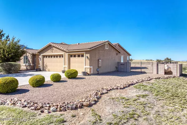 Hereford, AZ 85615,6592 E Saddlehorn Circle