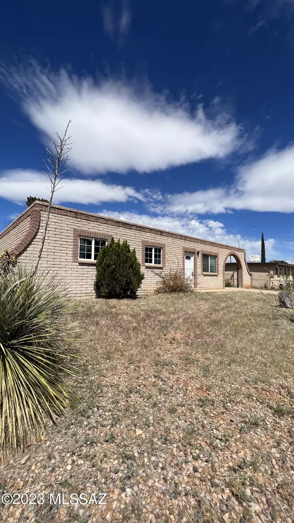 Huachuca City, AZ 85616,105 3rd Street