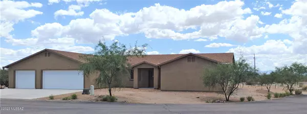 7963 W Southern Triangle Place, Tucson, AZ 85735