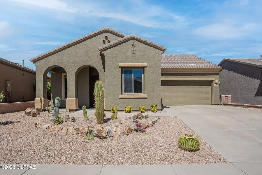 5804 S Azure Vista Way, Green Valley, AZ 85622