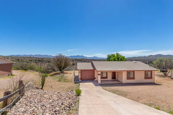 214 Paseo Mascota, Rio Rico, AZ 85648