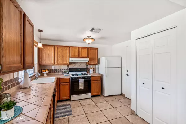 Tucson, AZ 85741,4572 W Marge Street