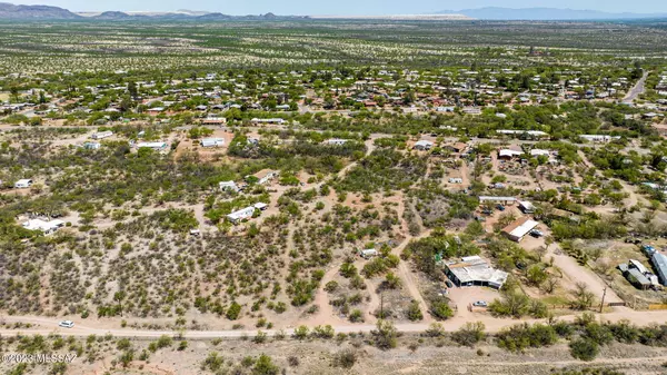 Amado, AZ 85645,4806 W New Arivaca Road #B