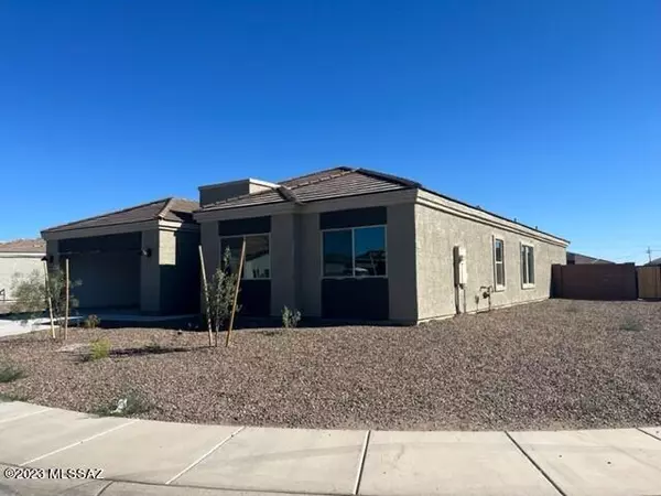 12547 W Old Farm Drive, Marana, AZ 85653