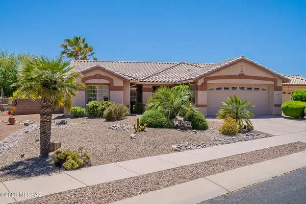 2494 N Avenida Esclava, Green Valley, AZ 85614