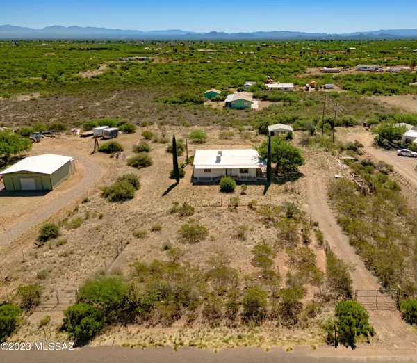 2338 N Mustang Heights Road, Huachuca City, AZ 85616