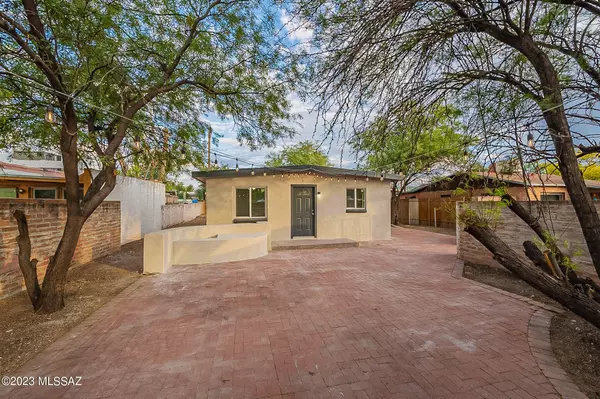 4024 E 17th Street, Tucson, AZ 85711