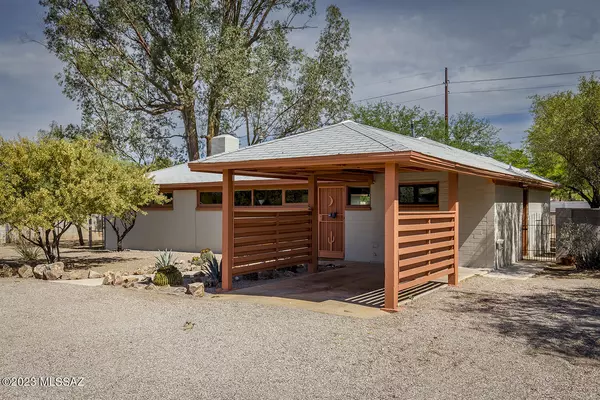Tucson, AZ 85719,1037 E Blanton Drive