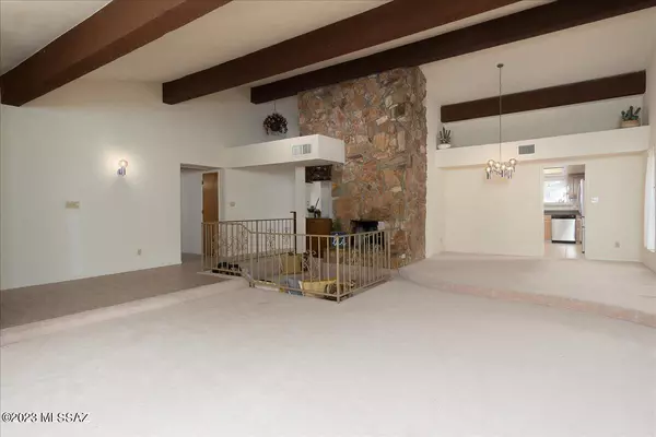 1832 Crestwood Drive, Sierra Vista, AZ 85635