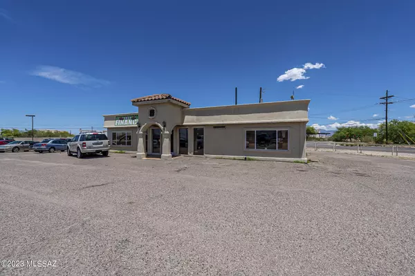 Tucson, AZ 85713,3810 S Dodge Boulevard