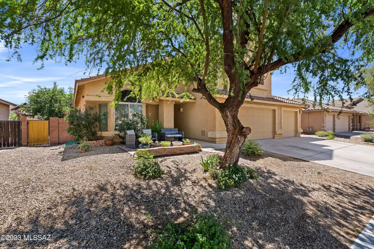 Sahuarita, AZ 85629,71 S Lookout Mountain Lane