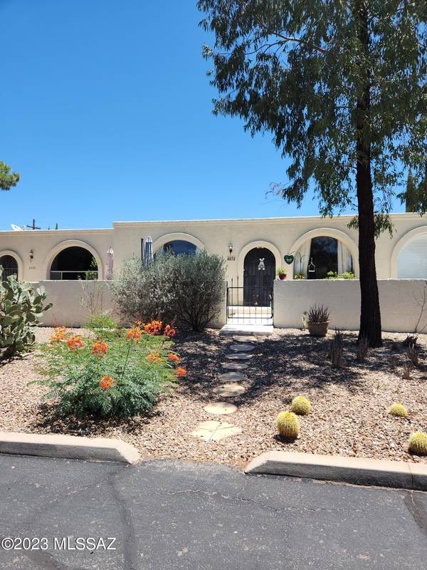 4872 N Cameo Lane,  Tucson,  AZ 85750