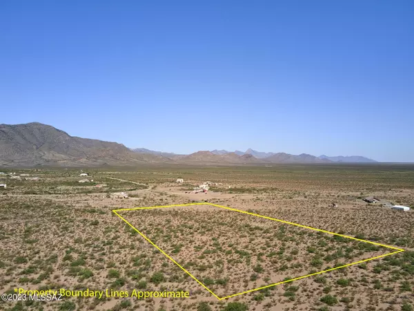 Portal, AZ 85632,5.01 Acre W Hubble Way  #n/a